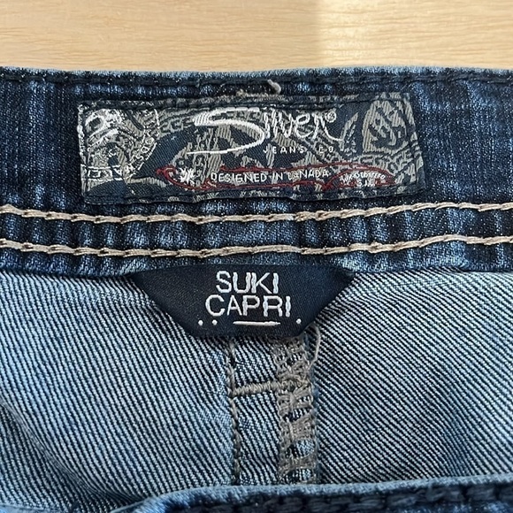 Womens silver Suki Capri size 22.0 - Picture 3 of 10